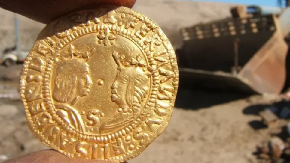 У пустелі Намібії знайдено португальський корабель XVI століття з золотим скарбом Скарб у пісках: знайдено португальський корабель XVI століття "Bom Jesus" у пустелі Намібії. Фото: Dieter Noli