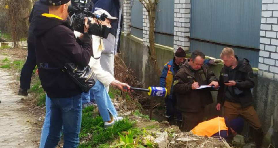 Екологічна загроза: стоки потрапляють до Чорного моря без очищення Забруднення Чорного моря: розслідування незаконних стоків у Київському районі Одеси
