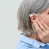 Чому ми втрачаємо слух після 30? Шокуюча правда про навушники та як врятувати свої вуха