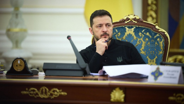 Зеленский инициировал отставку министров Галущенко и Гринчук