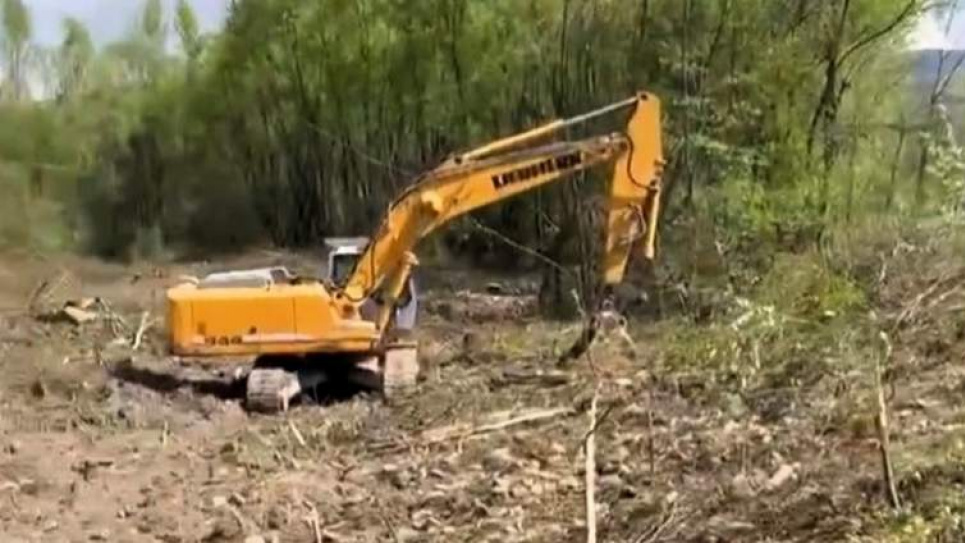 На Закарпатті під час підготовки до будівництва ГЕС пошкодили дамбу Інцидент на будівництві ГЕС: на Закарпатті пошкоджено дамбу