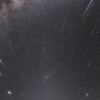 Водоносні потоки Ета — один із найвидовищніших метеорних потоків року. Фото: ESO/P. Horalek)