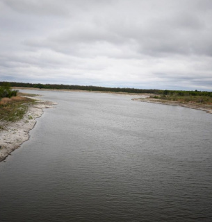 У Дніпропетровській області обговорили шляхи відновлення водопостачання в басейні річки Саксагань Шляхи відновлення водопостачання в басейні річки Саксагань