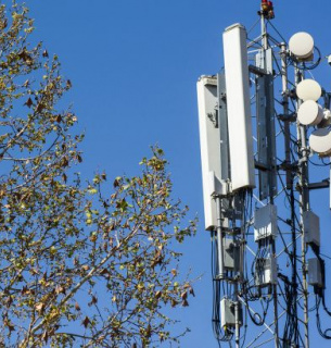 Львів стане першим містом в Україні з повноцінним 5G-зв'язком 5G в Україні: коли запрацює швидкісний інтернет. Фото: Getty Images