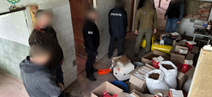 На Волині викрили незаконне виробництво цигарок у приміщенні колишнього дитячого табору Незаконне виробництво цигарок
