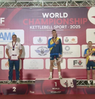 Юний спортсмен із Рівненщини став чемпіоном світу з гирьового спорту Спортсмен Богдан Левчук виборов золото