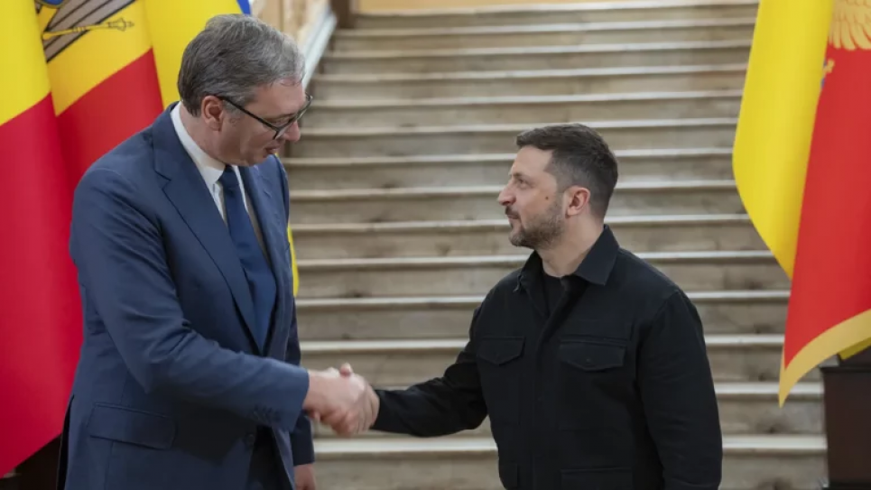 В тени памяти: визит сербского президента в Украину на фоне войны и исторических ран Ukrainian Presidential Press Office / AP