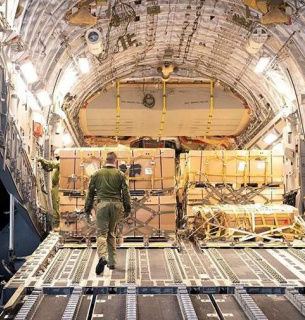 Військова допомога США і кремлівські маніпуляції — наслідки для України Фото: REUTERS