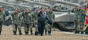 КНДР розгортає додаткових працівників та бійців на боці Росії Військові навчання у КНДР (Архівне фото)