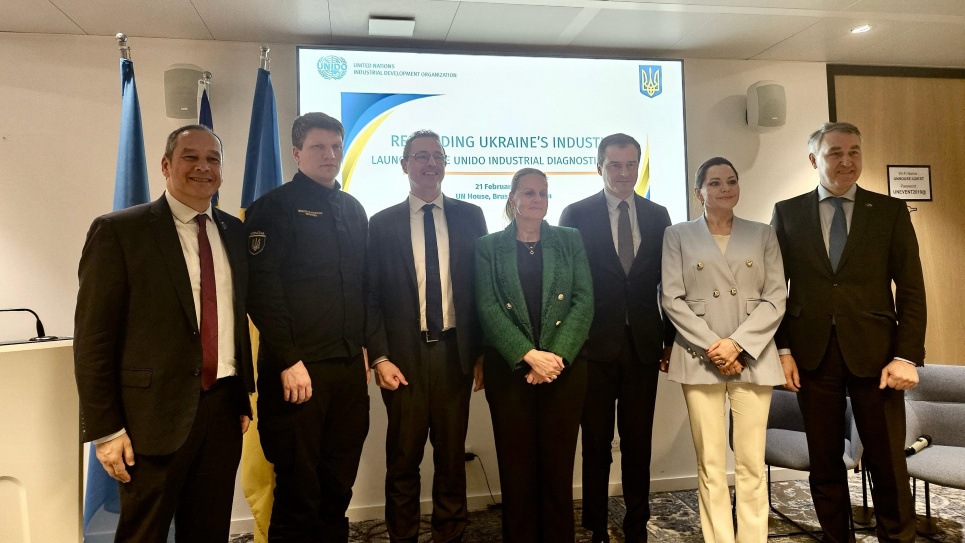 Коло відновлення: нова європейська ініціатива допоможе «зеленому» майбутньому України Офіційна фотографія із зустрічі 2024 року. Джерело: сайт UNIDO