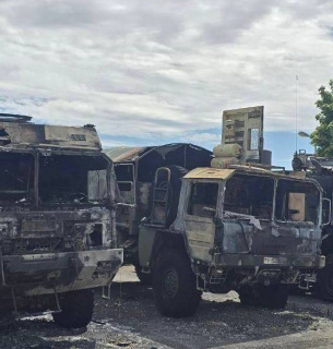 Підпали німецьких військових вантажівок як хитрий акт гібридної війни Згорілі військові вантажівки. Фото з відкритих джерел