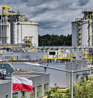 "Нафтогаз" законтрактував ще 140 млн куб. м американського газу LNG термінал Свінаусце в Польщі. Фото: GAZ-SYSTEM
