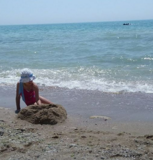 Спека до +37°C та пожежна небезпека: в Одесі панує антициклон «Кріс» Погода в Одесі: спека до +37°C та надзвичайна пожежна небезпека.
Фото GreenPost