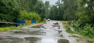 Последствия непогоды: на Волыни поврежден мост через реку, движение транспорта полностью перекрыто
