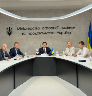 Український агросектор модернізують за допомогою корейських технологій Україна підписала меморандум з південнокорейським виробником агротехніки Daedong