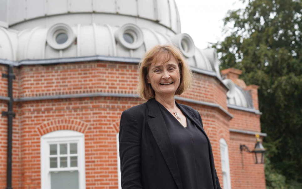 Впервые за 350 лет королевским астрономом Великобритании стала женщина  Впервые за 350 лет королевским астрономом Великобритании стала женщина