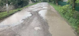 На Буковине непогода размыла 20 км дорог 