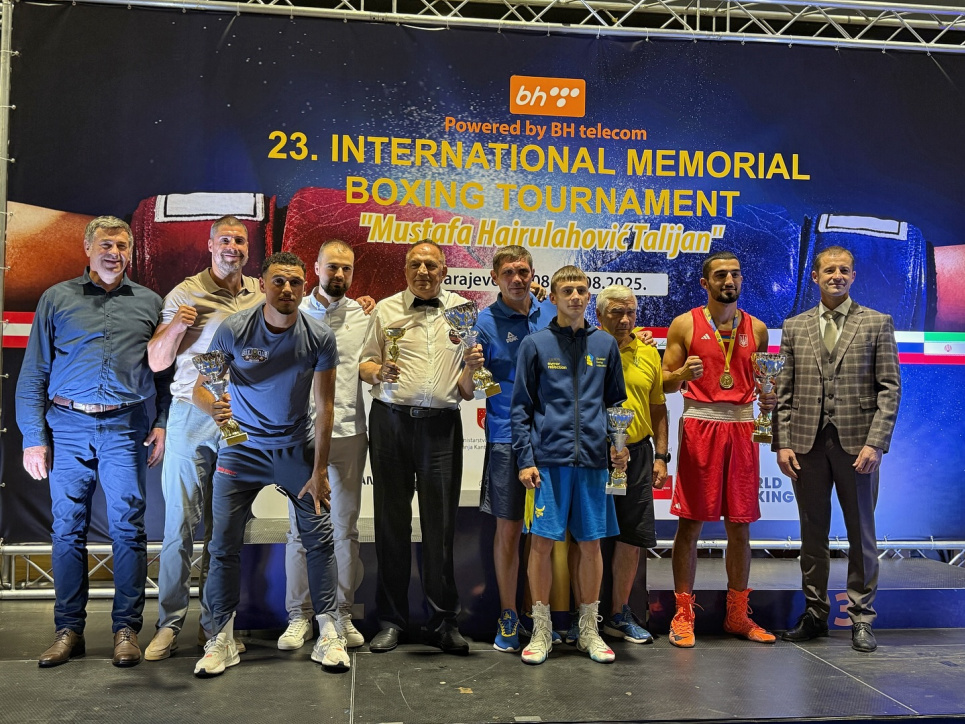 Українські боксери U23 тріумфували в Сараєво, виборовши 11 медалей та першість у турнірі Українські боксери тріумфували на турнірі в Сараєво, здобувши 11 медалей та перше місце