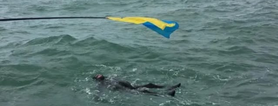 Украинец установил мировой рекорд, переплыв Ла-Манш на спине 