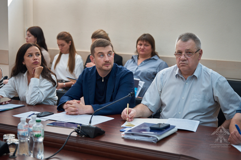 АМКУ оштрафував компанії на 5,4 млн грн за змову в закупівлях для ДП «Ліси України» АМКУ оштрафував компанії на 5,4 млн грн за змову в закупівлях для ДП «Ліси України»