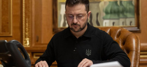 Экспортная пошлина на сою и рапс: Зеленский подписал закон, аграрии против