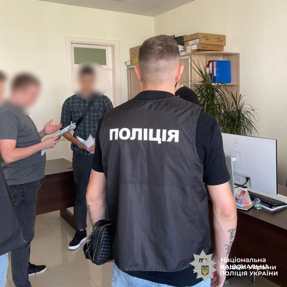 Нацполіція викрила масштабну схему розкрадання коштів на енергозабезпеченні ЗСУ Фото: нацполіція України