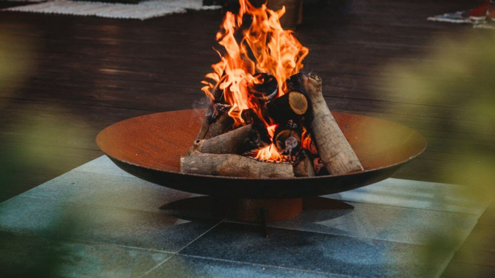 Ідеальна для осінніх посиденьок увечері: чаша для багаття (Фото) Фото: Firepit.co.uk