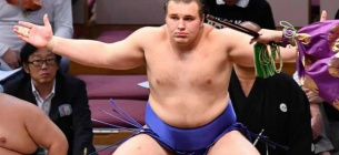 Українець Аонішікі встановив новий світовий рекорд Данило Явгусишин виступає під іменем Аонішікі Арата. Фото: з відкритих джерел