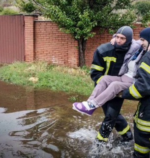 Потоп в Одесі: потужна злива накоїла лиха