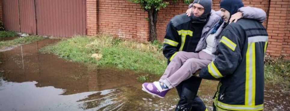 Гибель людей из-за ливня: четырех одесских чиновников взяли под стражу с миллионными залогами Потоп в Одессе.