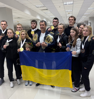 Збірна України з ММА тріумфувала на Чемпіонаті світу, здобувши 16 медалей