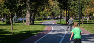 Екологи вимагають відкликати нагороду Оболонського острова через знищення природи Фото КМДА