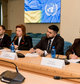 Україна та ПРООН запускають програму на €16,5 млн для «зеленої» енергонезалежності соціальних об'єктів Україна та ПРООН запускають програму на €16,5 млн для «зеленої» енергонезалежності соціальних об'єктів