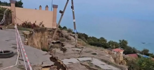 Під Одесою стався масштабний зсув ґрунту: у небезпеці десятки будинків (ФОТО) Фото "Культурометр"