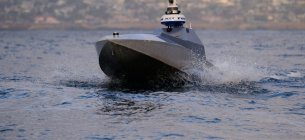 Новий морський дрон Quickfish витримує шторми до 6 балів і працює без екіпажу Фото: Quickfish. Seasats