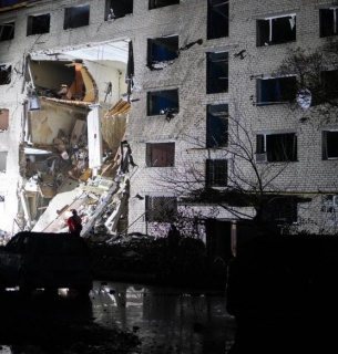 Росія масовано атакувала енергооб’єкти України, - Свириденко Наслідки масованого російського обстрілу Запоріжжя в ніч проти 30 жовтня 2025 року. Фото: Telegram/Іван Федоров