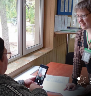 У 20 регіонах України впроваджено онлайн-сурдопереклад у ЦОПах ДПС