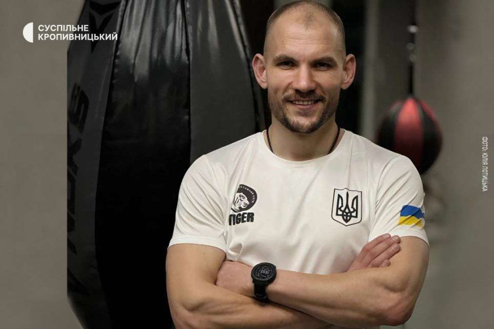 Водія кортежу Анджеліни Джолі затримали ТЦК на Миколаївщині через проблеми з військово-обліковими документами