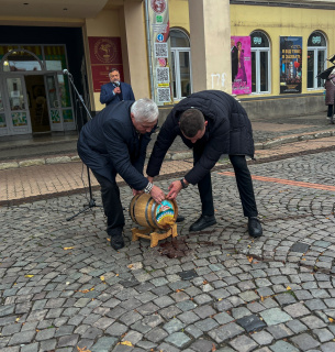 В Мукачево на День святого Мартина открыли международный форум виноделов 