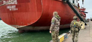 В Одесі заарештували судно 'тіньового' флоту РФ за вивіз зерна