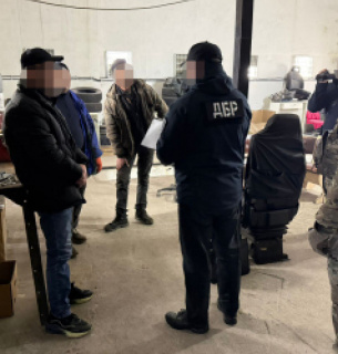 Посадовці частини Хмельниччини відправляли військових на СТО