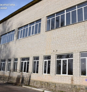 Подрядчик в Черкасской области выплатит 217 тыс. грн за срыв термомодернизации школ