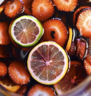 День сангрії 20 грудня: історія іспанського напою та рецепт для зимового вечора