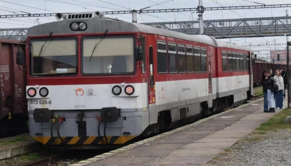 Зміна маршруту Кошиці — Ужгород: поїзди курсуватимуть лише до Чопа до 2026 року