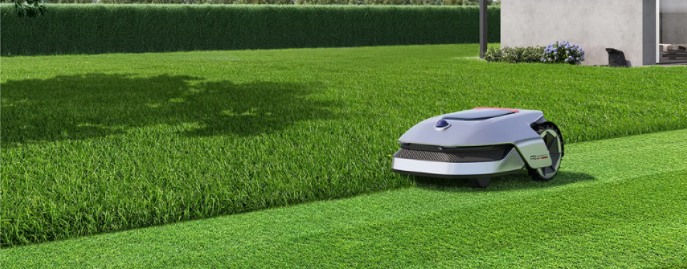 Роботи-газонокосарки: маленькі помічники для ідеального газону