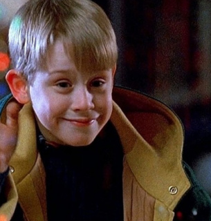 Міжнародний день кіно 2025: що подивитися на Різдво та Новий рік