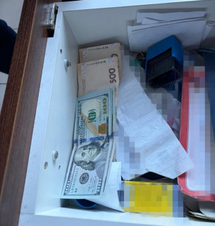 В Одесі завідуючу лікарні викрили на хабарі за оформлення інвалідності