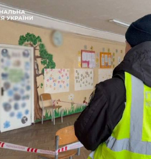  14-річний учень поранив вчительку та однокласника — деталі трагедії на Оболоні