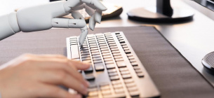 Суд Нидерландов аннулировал брак из-за обещаний от ChatGPT. Фото: Getty Images