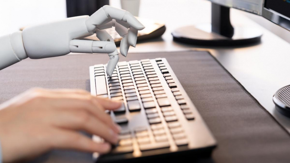 Суд Нидерландов аннулировал брак из-за обещаний от ChatGPT. Фото: Getty Images